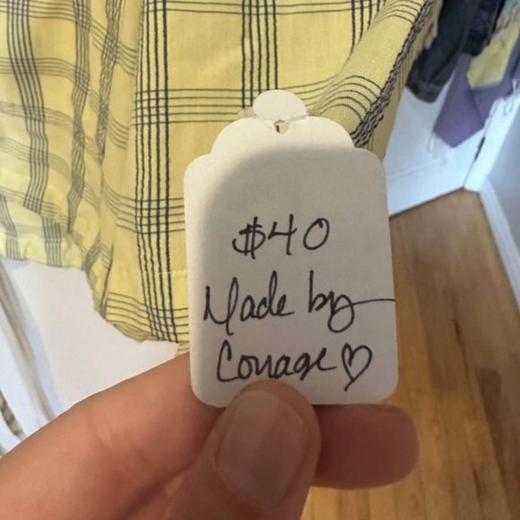 Crop Top shirt - Picture 4 of 5